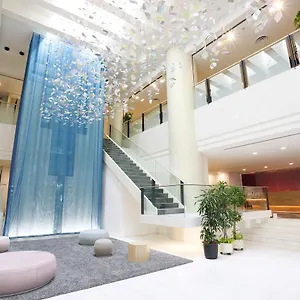 Tenza & Skyspa At Hotel